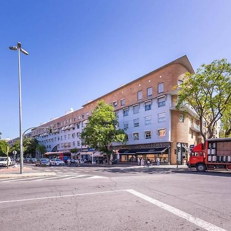 Apartamento Ronda De Triana 45 Sevilla Bagian luar foto