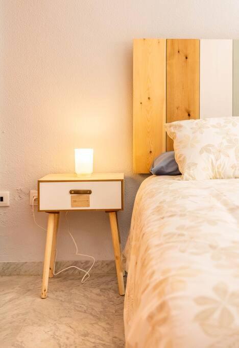 Apartamento Ronda De Triana 45 Sevilla Bagian luar foto